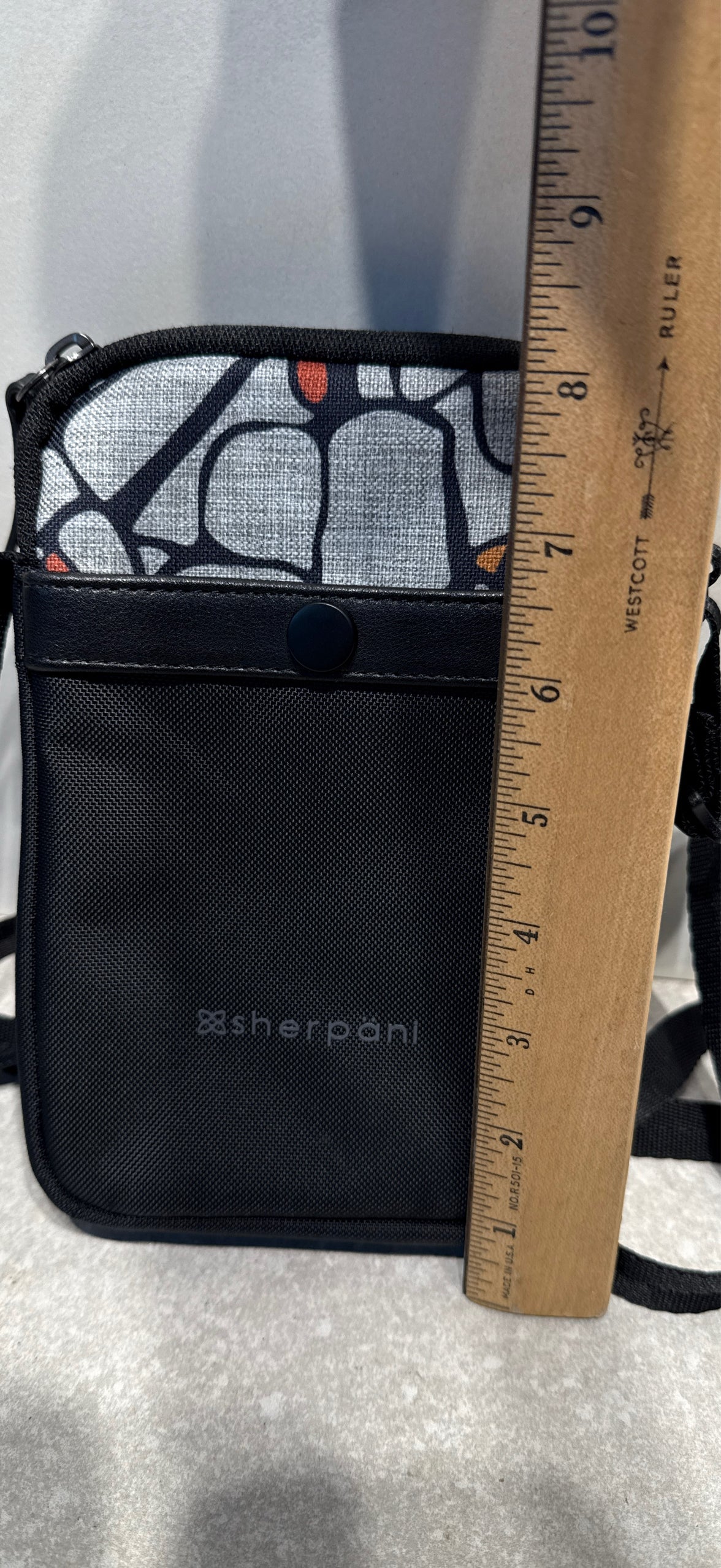 Sherpani Crossbody Bag
