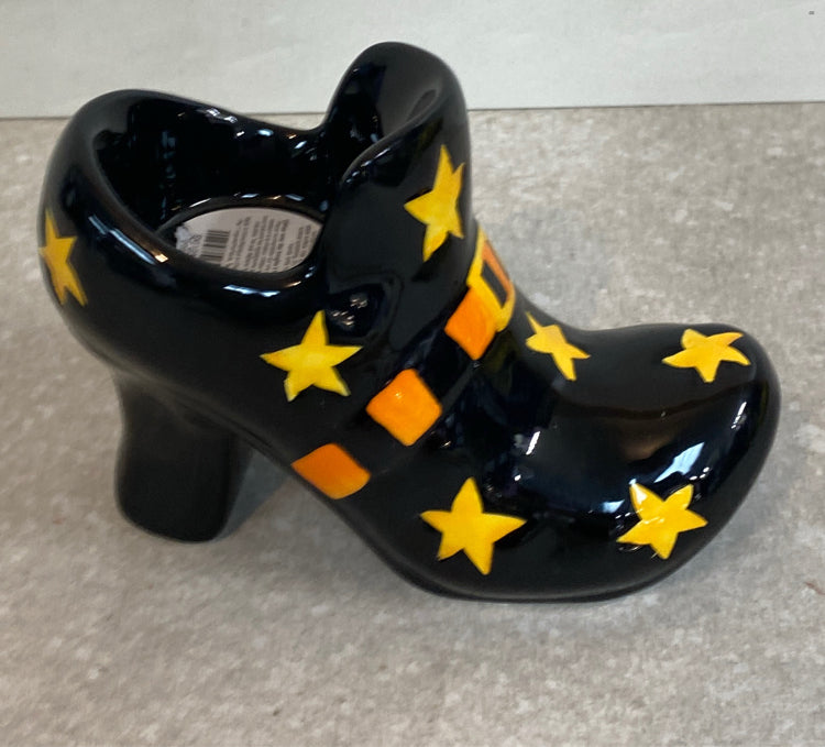 Witch Shoe Candleholder