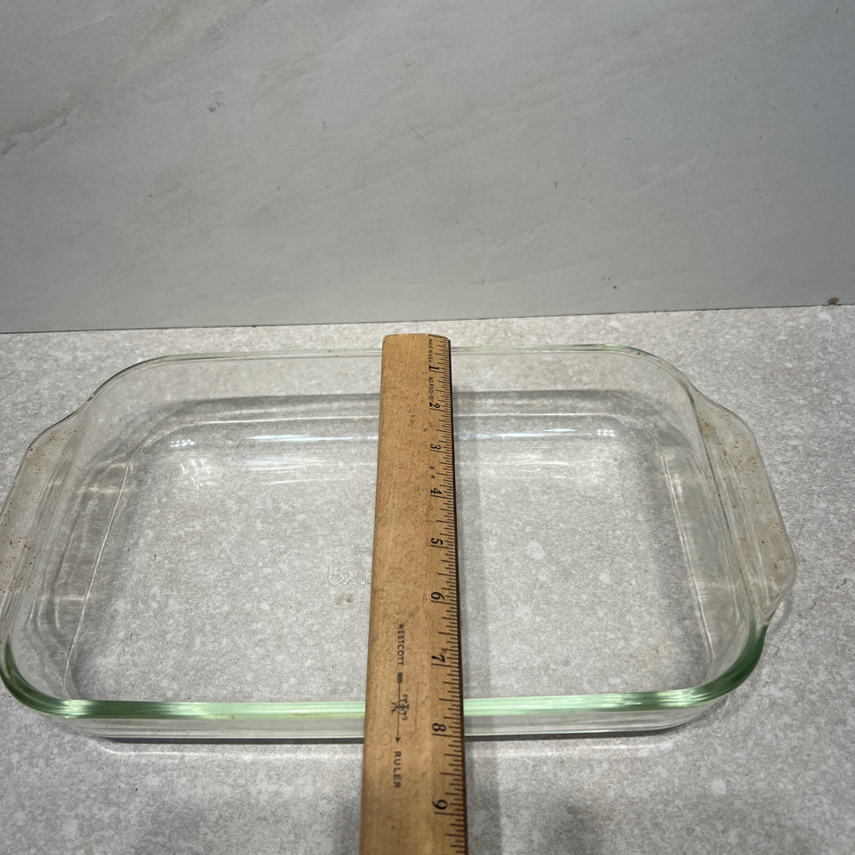 Pyrex Casserole Dish