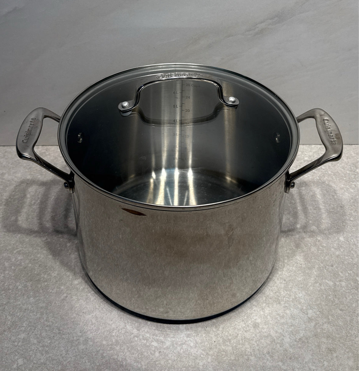 Cuisinart Covered Pot - 8 Quarts