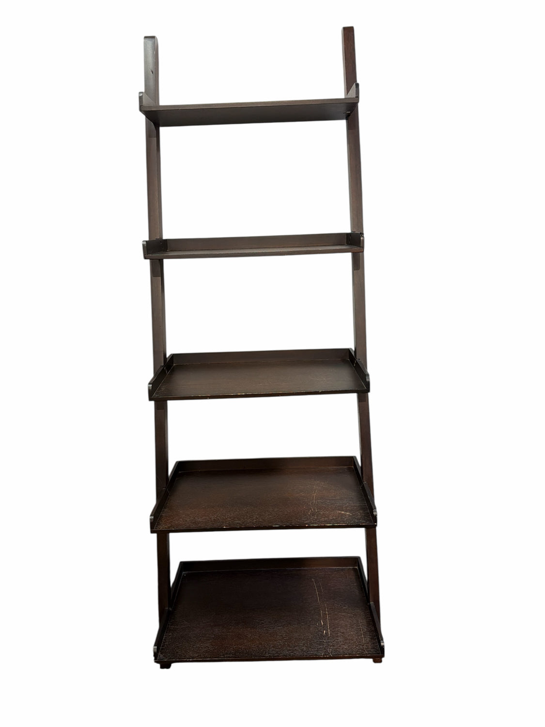 Leaning Shelf