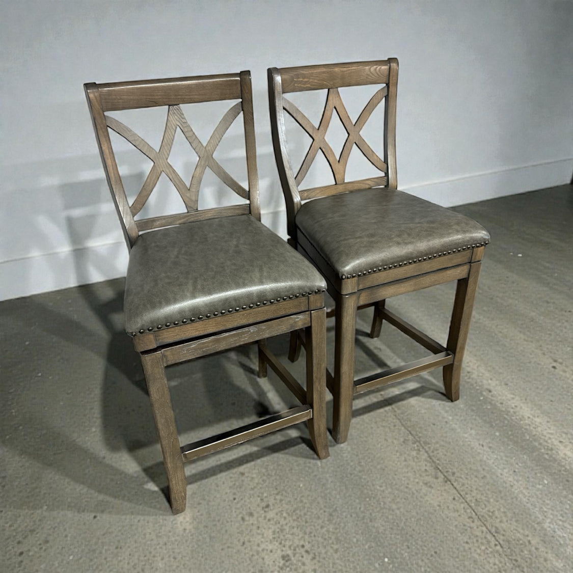 Set of 2 Swivel Stools