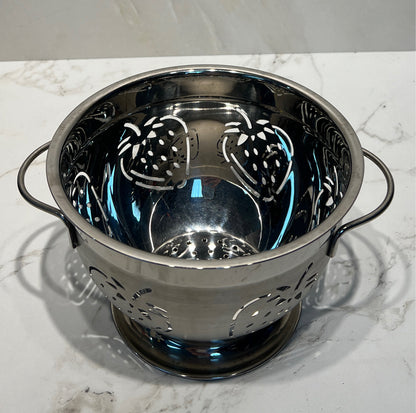 Strainer