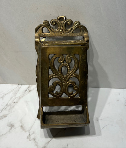 Match Holder