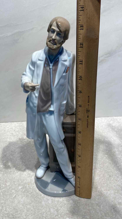Lladro "The Physician"