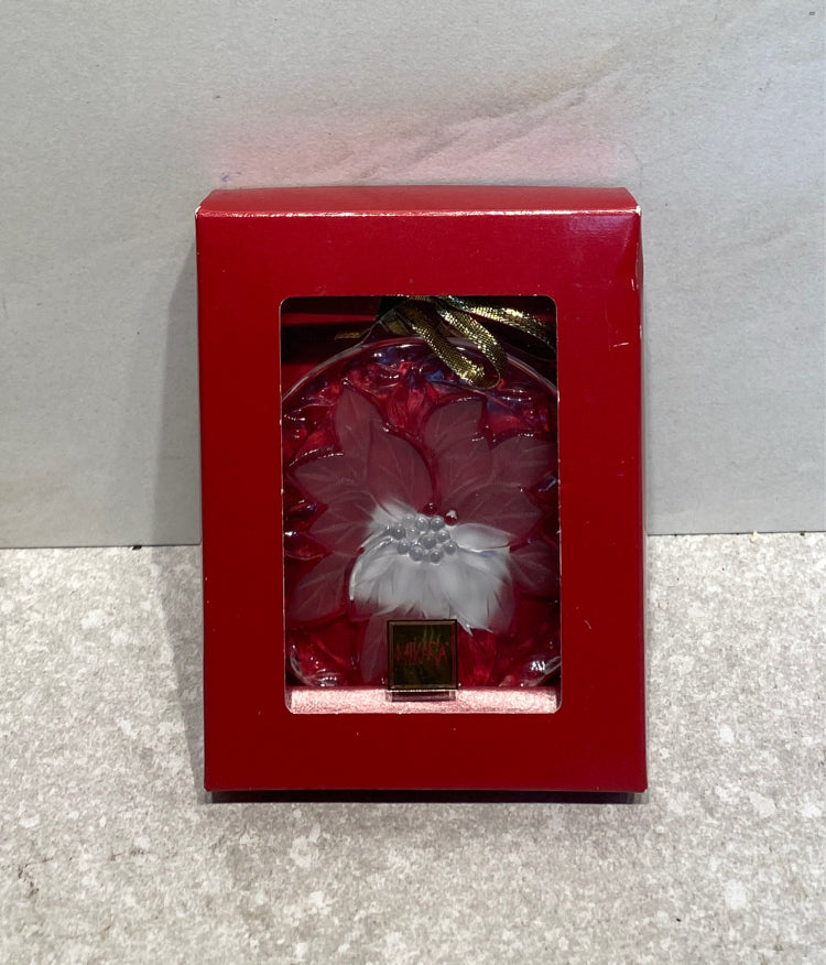 Mikasa Ornament