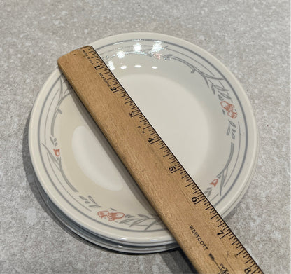 Set of 8 Corelle Plates