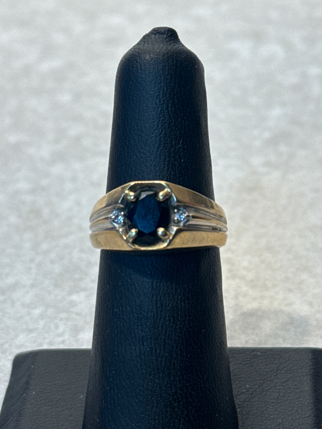 10K Gold  Diamond Ring Sz. 6