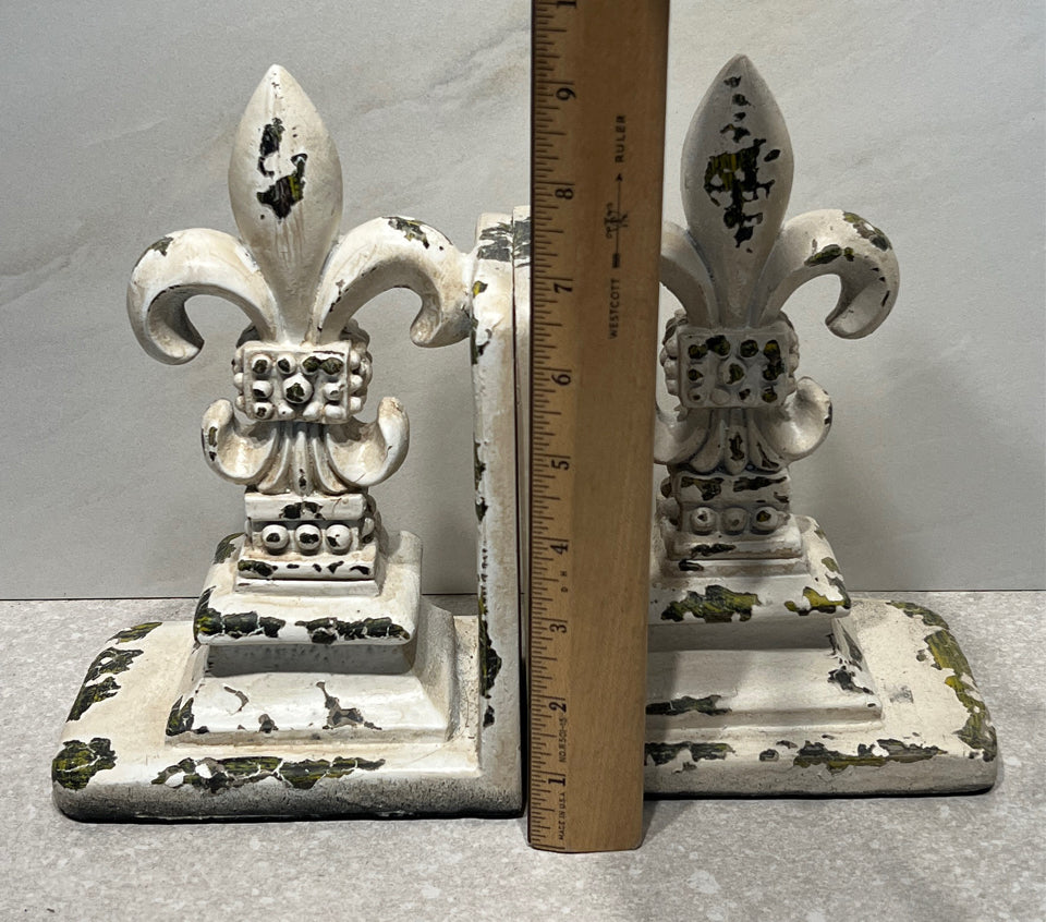 Pair of Bookends
