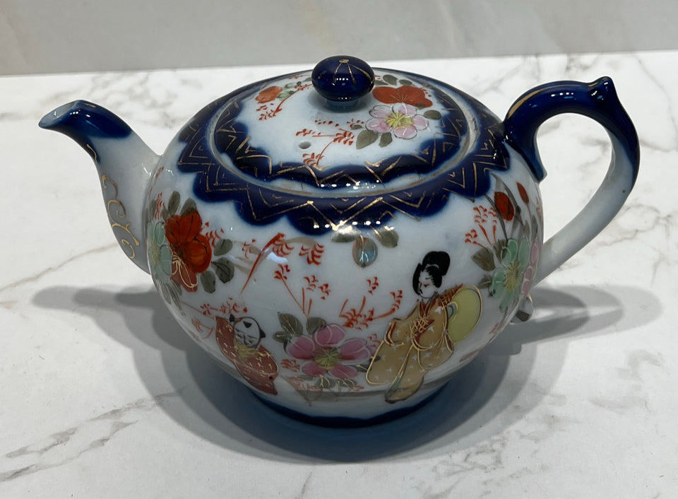 Teapot