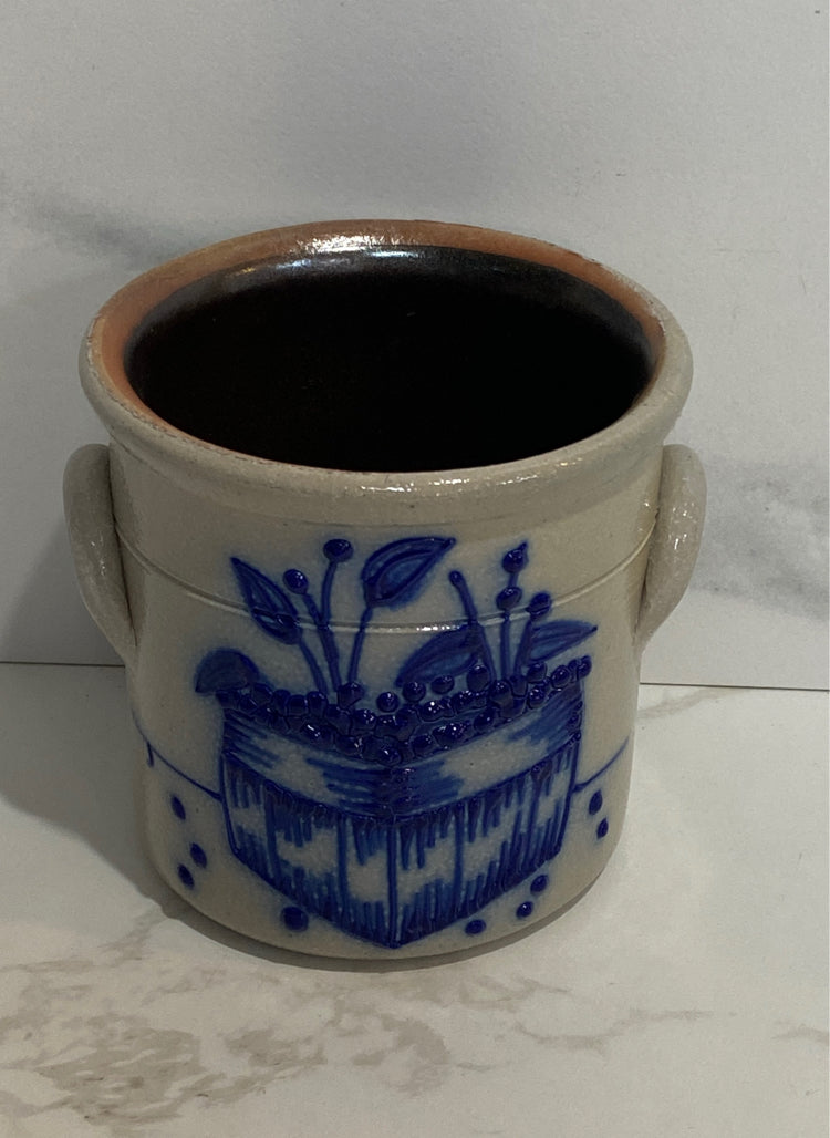 Salmon Falls Blueberries Crock