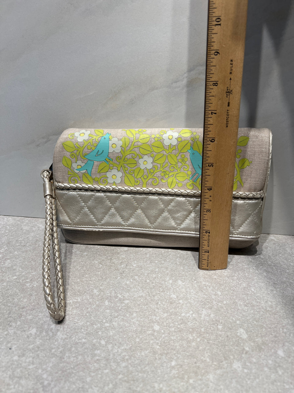 Wristlet