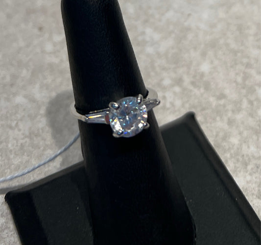 Sterling Ring - Size 6
