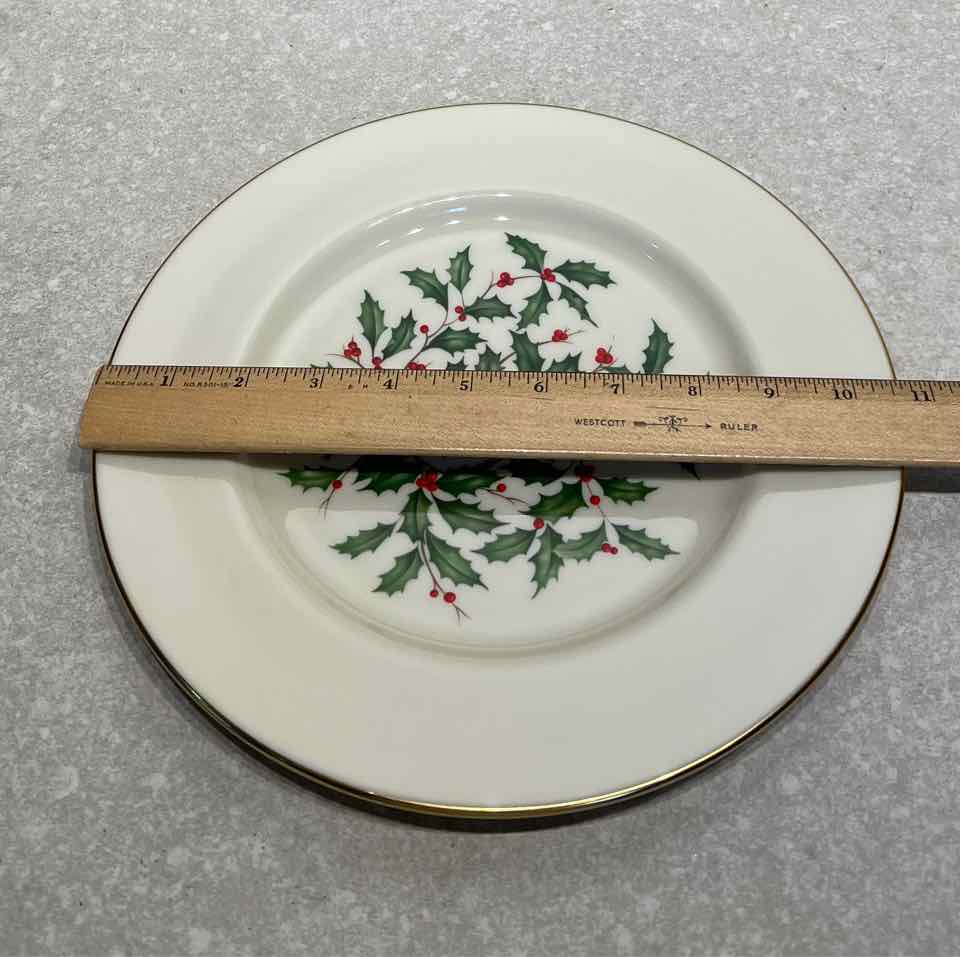Lenox Holiday Special Dinner Plate