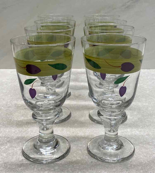 Set of 8 Glasses