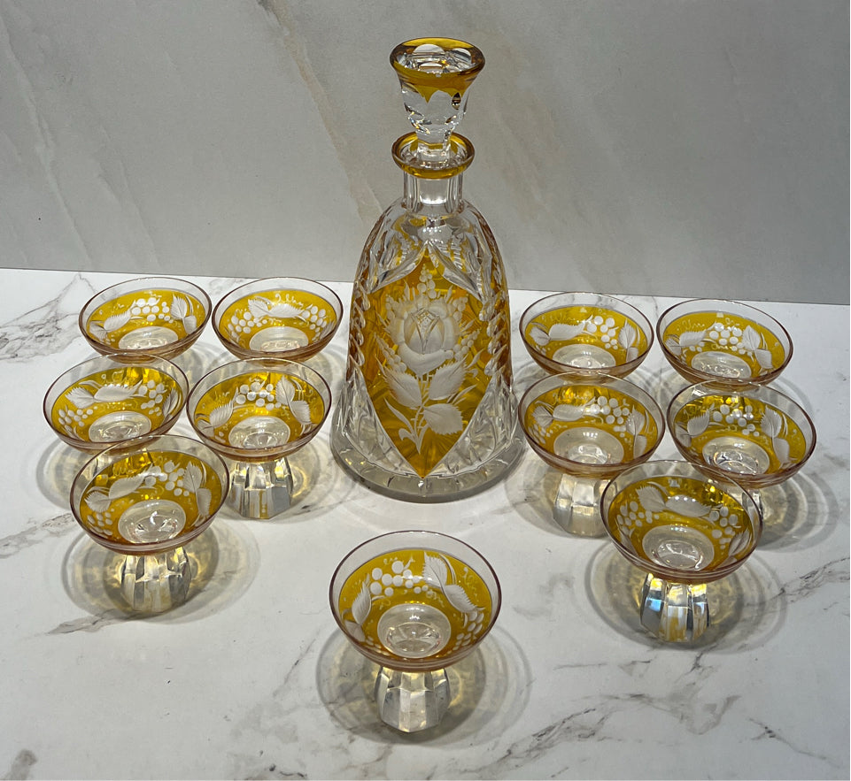 Cut To Clear Decanter With 11 Glasses