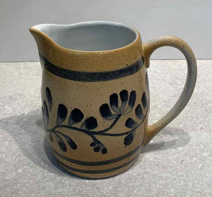 Williamsburg Pitcher