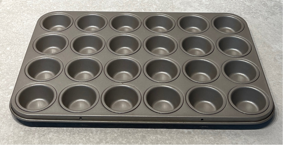 Muffin Pan