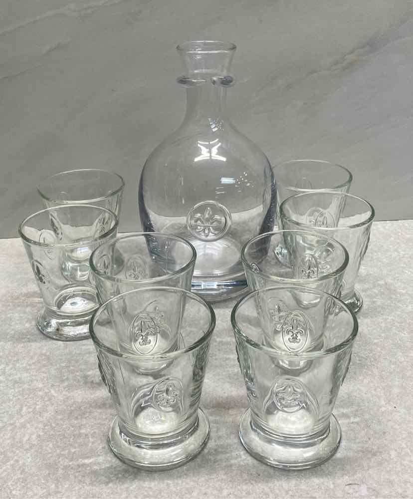 Pottery Barn Decanter And 8 Glasses