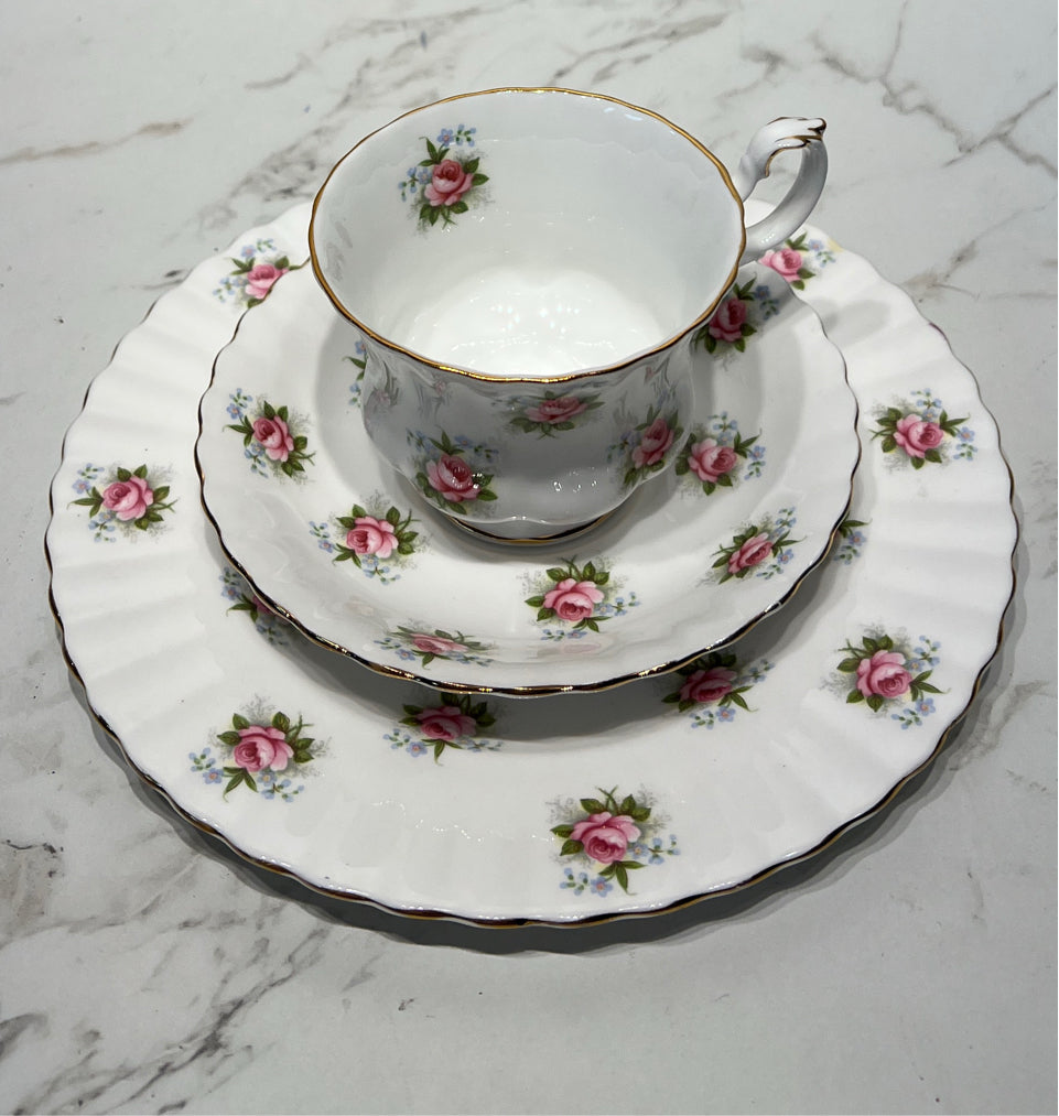 Royal Albert  Piece Tea Set