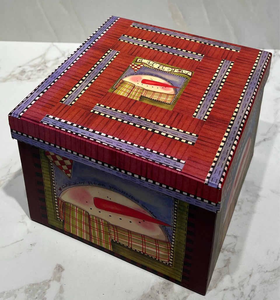 Set of Stacking Boxes