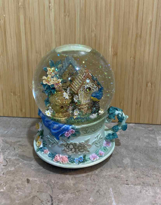 Musical Snow Globe
