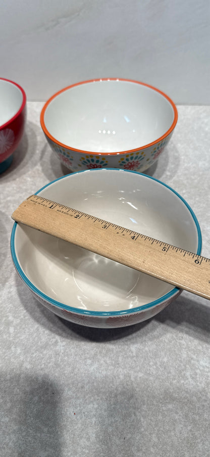 Set of 4 Pioneer Woman Bowls