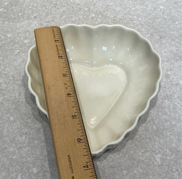 Belleek Heart Bowl