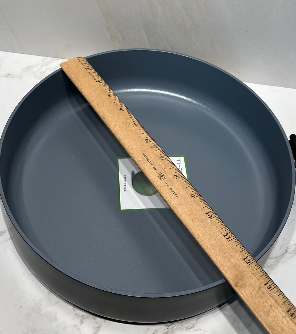 Covered Pan