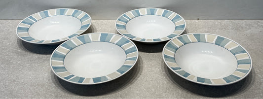 SEt of 4 Bowls