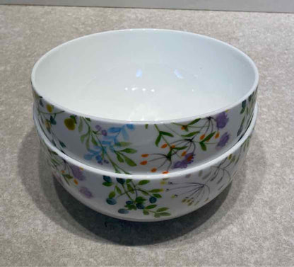 Set of 2 Mikasa Bowls