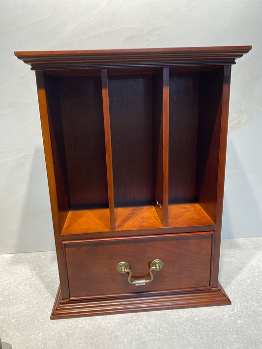 Bombay Cabinet