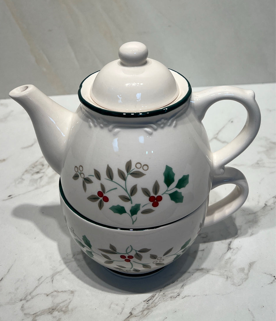 Pfaltzgraff Tea For One