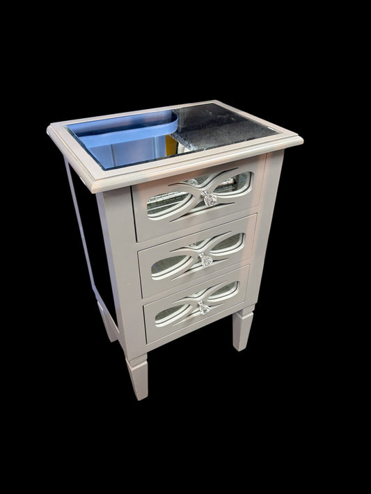 Mirrored Cabinet