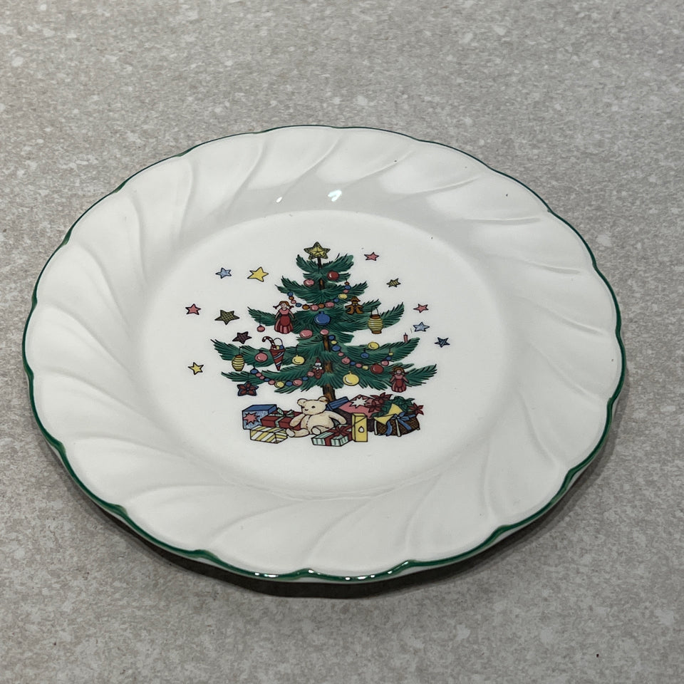 Nikko 8 Inch Plate