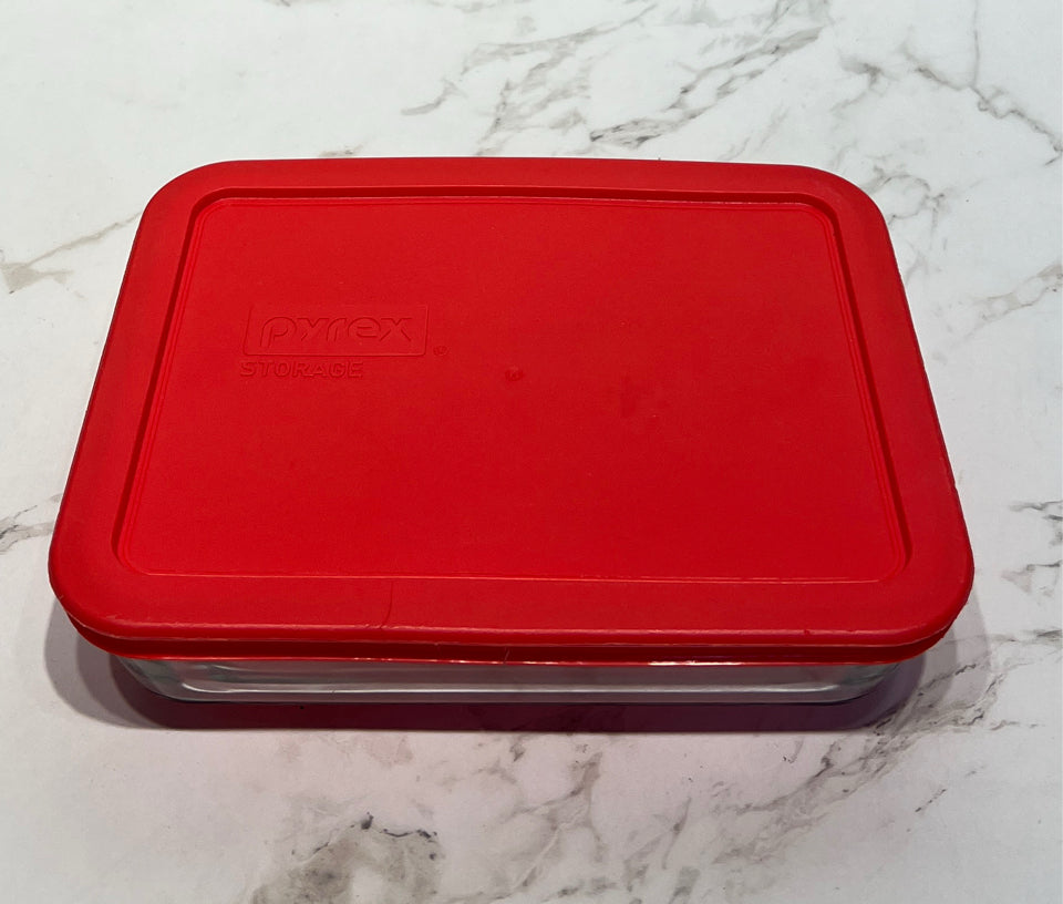 Covered Pyrex Bowl