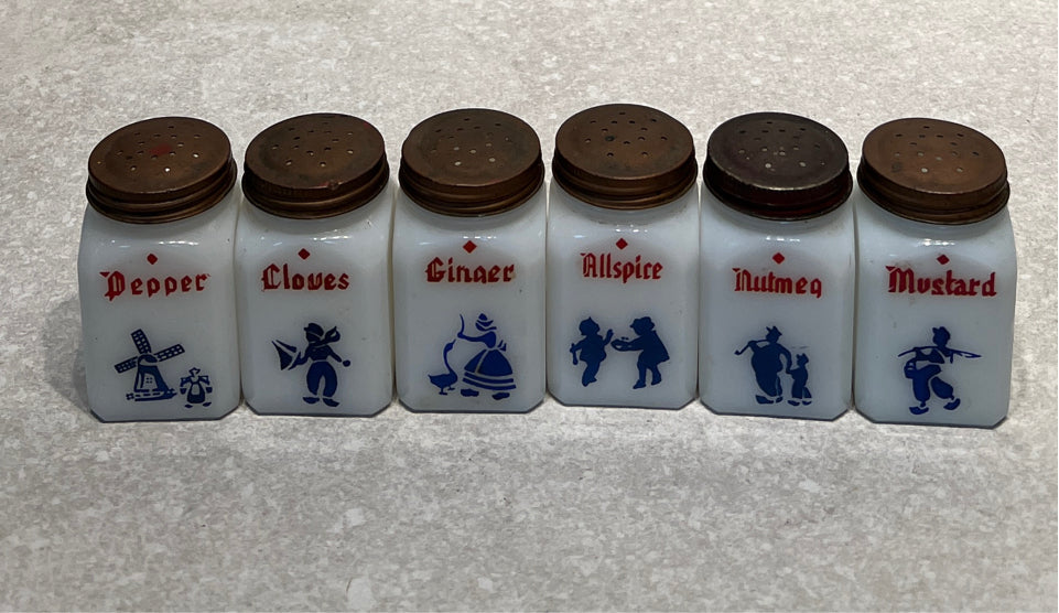 Set of 6 Vintage Spice Jars