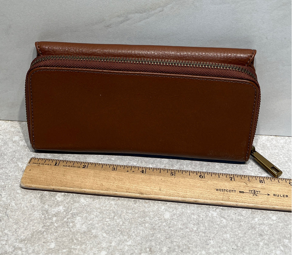 Fossil Wallet