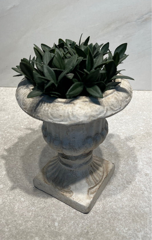 Artifical Decor