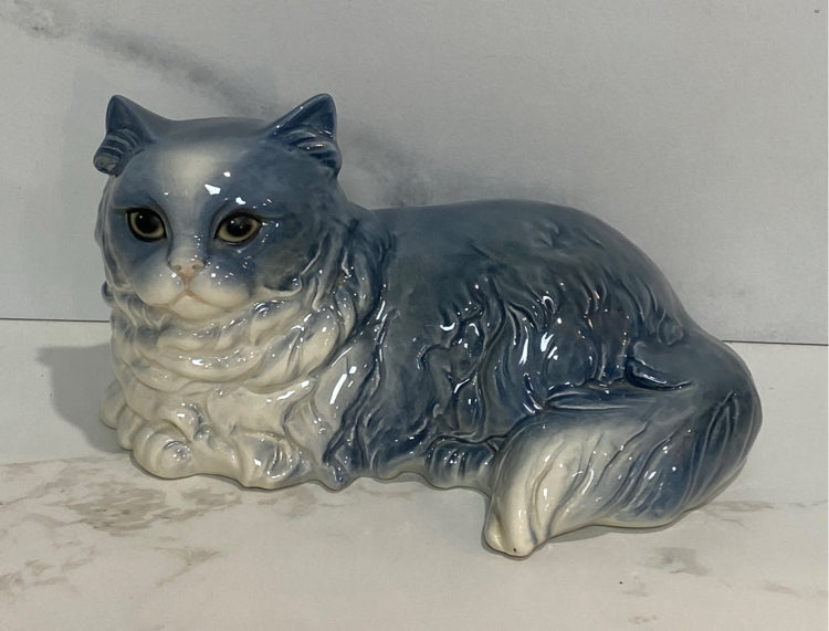 Goebel Cat