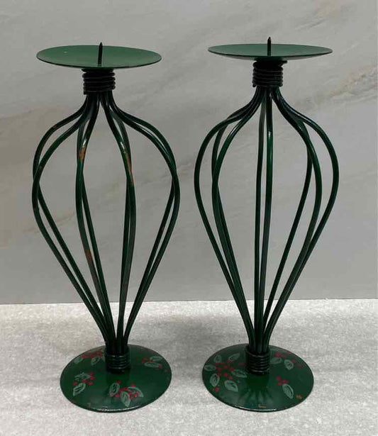 Set of 2 Candle Holders