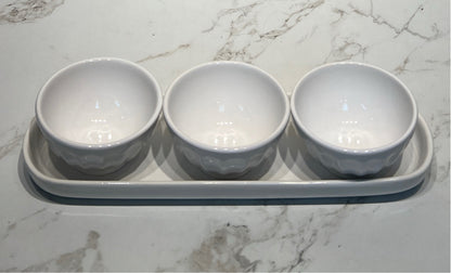 4 Tray With 3 Bowls