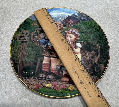 Hummel Plate