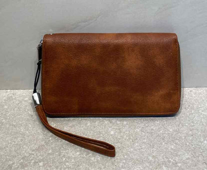 Bostanten Wristlet