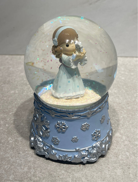 Precious Moments Snow Globe