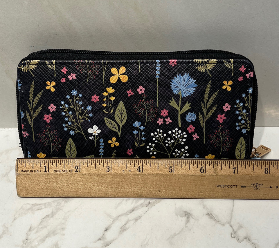 Wristlet