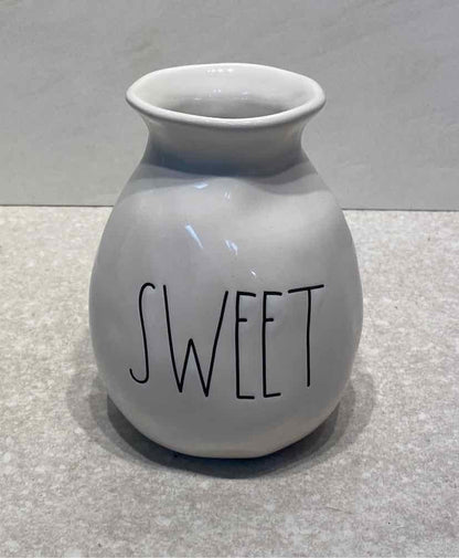 Rae Dunn Vase