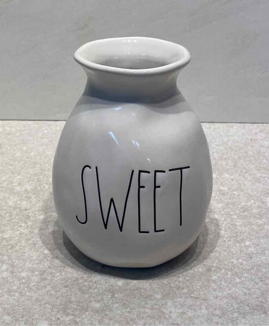 Rae Dunn Vase