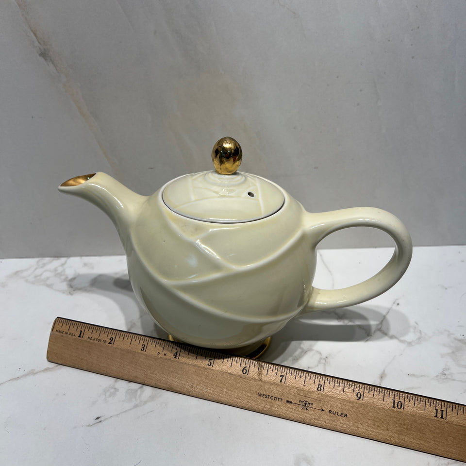 Hall Teapot