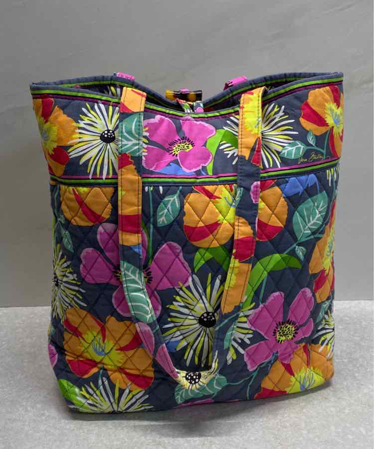 Vera Bradley Tote